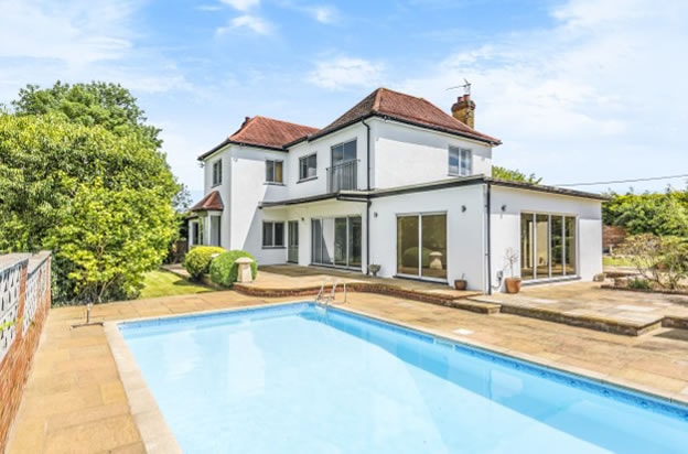 Crowmarsh £1,245,000