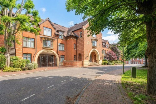 Arrange a viewing for Station Road, Henley-On-Thames, RG9
