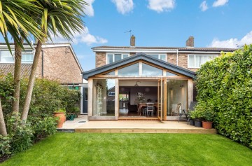 image of 30, Vicarage Close