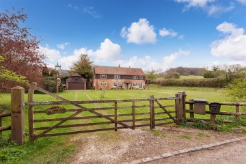 image of Pishillbury Cottage, Church Hill