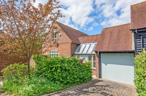 Arrange a viewing for Lewknor