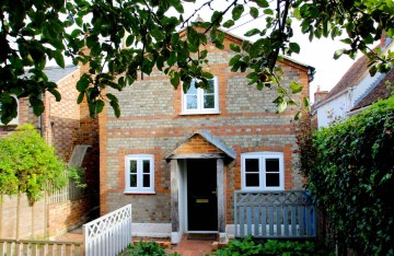 image of Michaelmas Cottage, 14, Britwell Road
