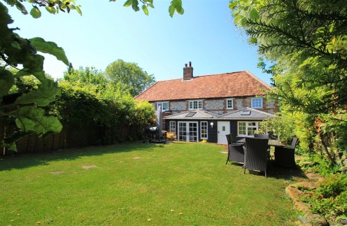 Arrange a viewing for High Street, Lewknor, Watlington