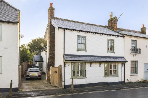 Arrange a viewing for Couching Street, Watlington