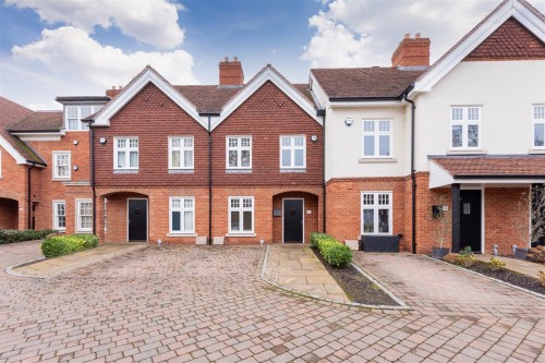 Arrange a viewing for High Street, Wargrave