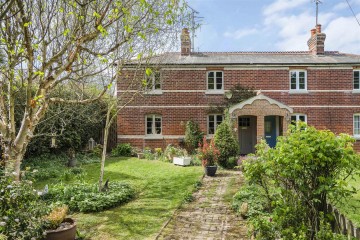 image of Rose Cottage, Howe Hill