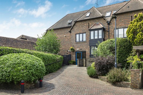 Arrange a viewing for Adam Court, Henley-On-Thames