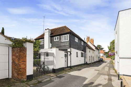 Arrange a viewing for Wharfe Lane, Henley-On-Thames