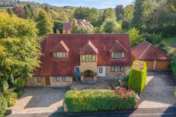 image of Alderley, 21 Lambridge Wood Road, Henley-On-Thames