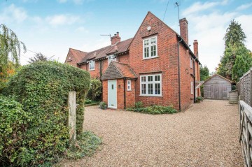 image of Kalee Cottage Coronation Road, Littlewick Green