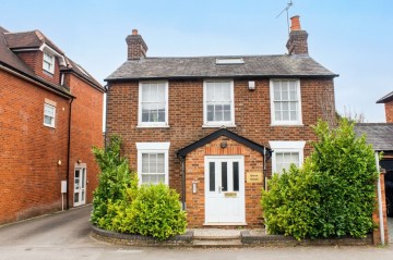 image of Flat 3, Grove House, Wargrave Road, Twyford