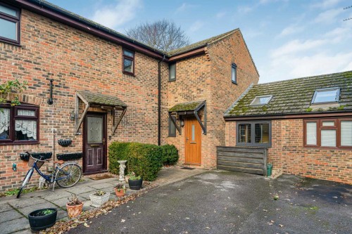 Arrange a viewing for Ash Close, Watlington, OX49