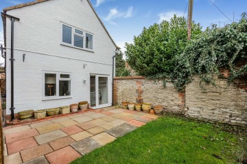 image of 8 Castle Square, Benson