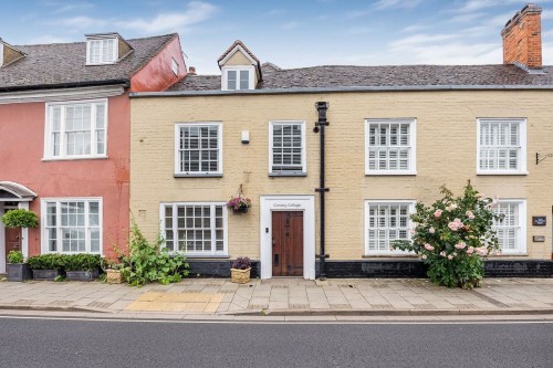 Arrange a viewing for 78 Bell Street, Henley-On-Thames, RG9