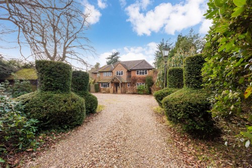 Arrange a viewing for Stoke Row Road, Peppard Common, RG9